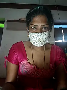 Snapshot of Tamil_Kavitha chatting on 10.20.25 Tamil Kavitha online show from 10.20.25
