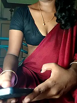 Snapshot of Tamil_Kavitha chatting on 04.19.26 Tamil Kavitha online show from 04.19.26