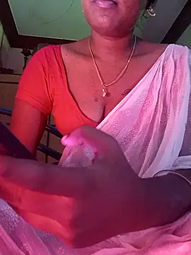 Snapshot of Tamil_Kavitha chatting on 04.28.26 Tamil Kavitha online show from 04.28.26
