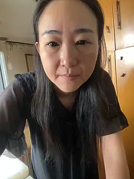 xiuchun100 online show from 09.29.25