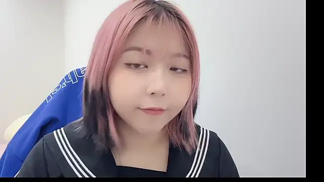 Snapshot of piffydream chatting on 10.26.25 piffydream online show from 10.26.25