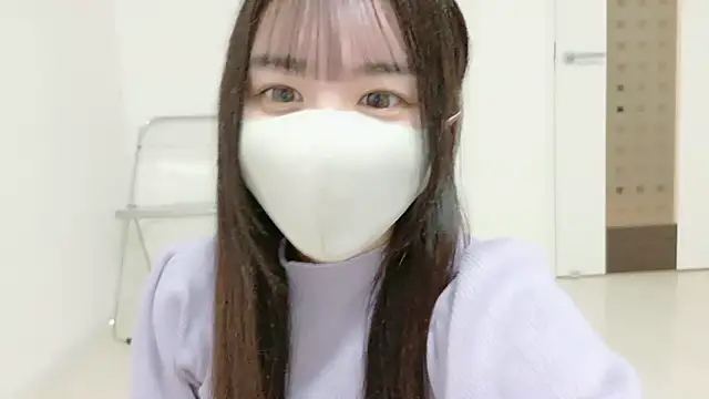  Mia land  online show from 02.06.26