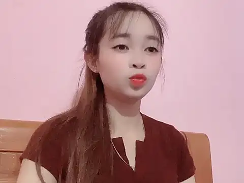 Snapshot of Suna7383 chatting on 10.26.25 Suna7383 online show from 10.26.25