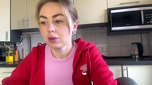 MartaLuna  online show from 03.21.26