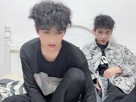 yangyang-2563 online show from 10.17.25
