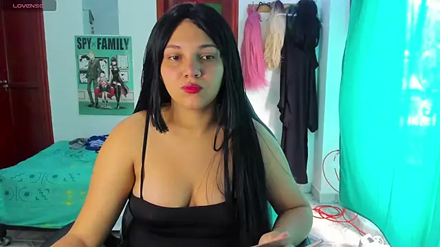 Snapshot of MaoMaoLa chatting on 10.26.25 MaoMaoLa online show from 10.26.25