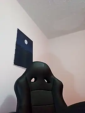 Snapshot of MaoMaoLa chatting on 11.21.25 MaoMaoLa online show from 11.21.25