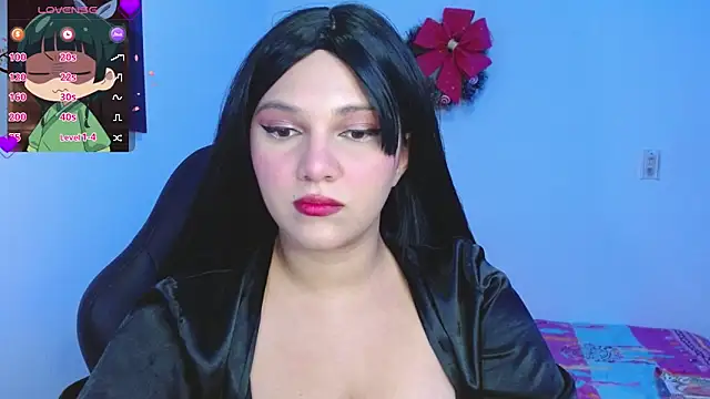 Snapshot of MaoMaoLa chatting on 12.14.25 MaoMaoLa online show from 12.14.25