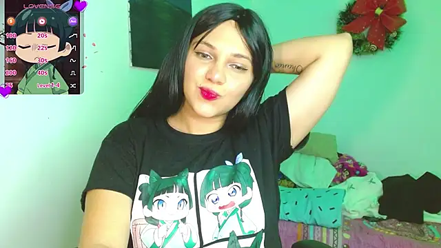 Snapshot of MaoMaoLa chatting on 12.17.25 MaoMaoLa online show from 12.17.25