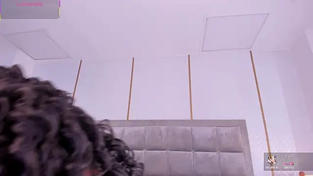 DakotaWangi online show from 02.10.26