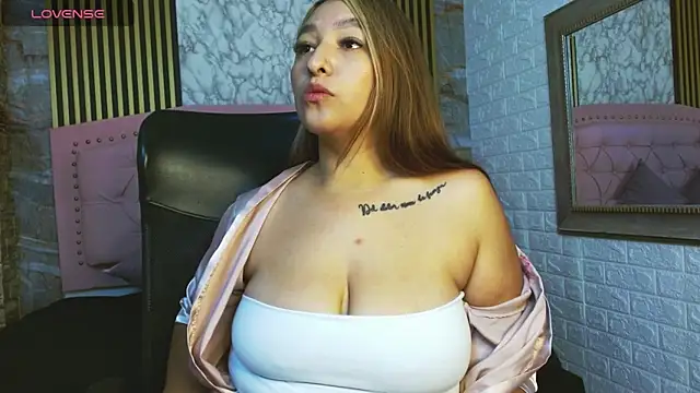 daphne walton online show from 09.20.25