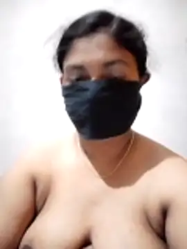 Snapshot of hafiza8746 chatting on 11.01.25 hafiza8746 online show from 11.01.25