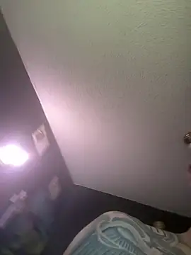 Snapshot of busnfatnutsLildee chatting on 12.05.25 busnfatnutsLildee online show from 12.05.25