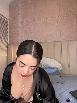 hannahst  online show from 03.28.26