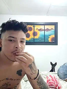 Snapshot of KH47 chatting on 09.15.25 KH47 online show from 09.15.25