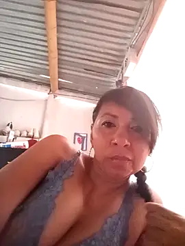 Snapshot of Natacha_thompson chatting on 09.12.25 Natacha thompson online show from 09.12.25