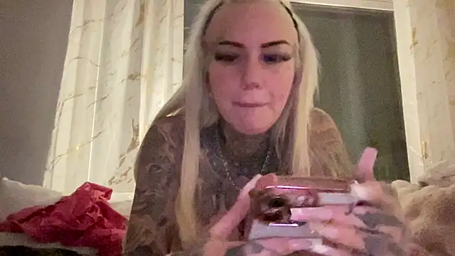 paulinaalatalo online show from 03.11.26