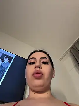 Snapshot of Andrestarr chatting on 05.02.26 Andrestarr online show from 05.02.26