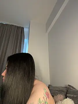 Snapshot of Andrestarr chatting on 05.04.26 Andrestarr online show from 05.04.26