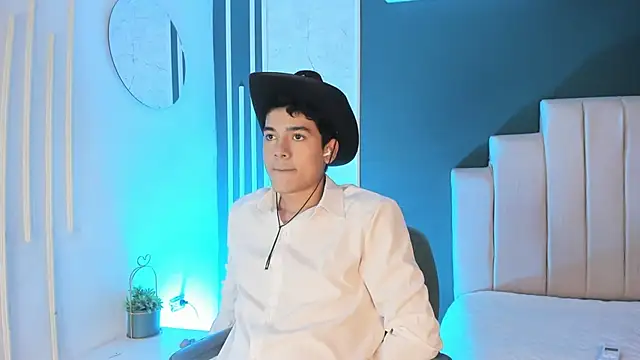 SandroVeyra online show from 10.25.25