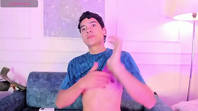 SandroVeyra online show from 12.16.25