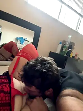 Snapshot of Cordia98 chatting on 11.21.25 Cordia98 online show from 11.21.25