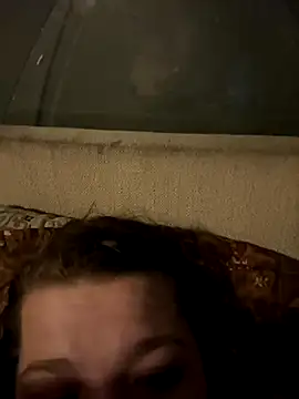 Snapshot of Cordia98 chatting on 11.25.25 Cordia98 online show from 11.25.25