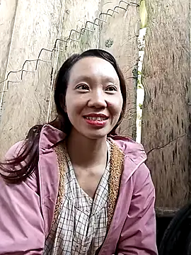 bonnie-00 online show from 09.27.25