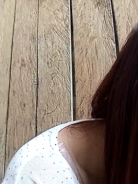 bonnie-00 online show from 05.10.26