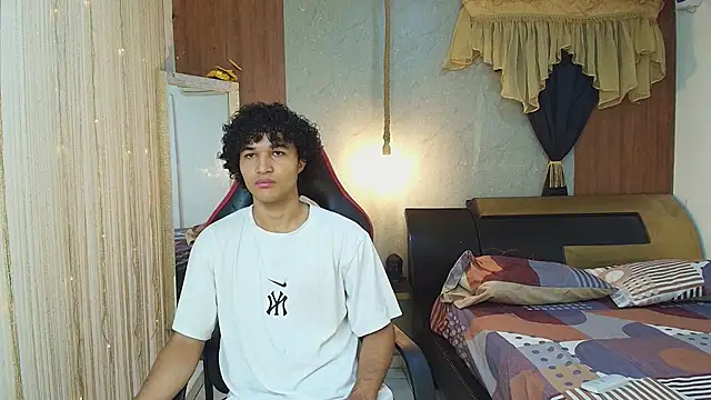 Snapshot of fire_drako_ chatting on 03.13.26 fire drako online show from 03.13.26