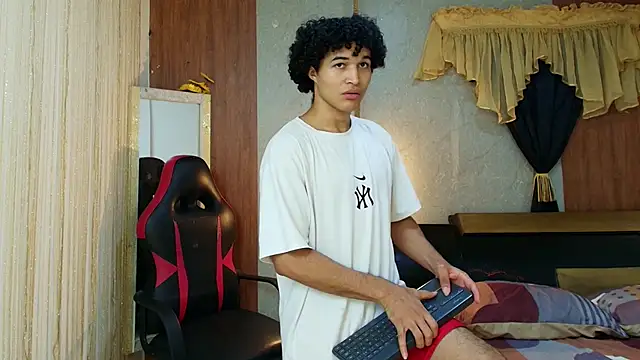 Snapshot of fire_drako_ chatting on 03.20.26 fire drako online show from 03.20.26