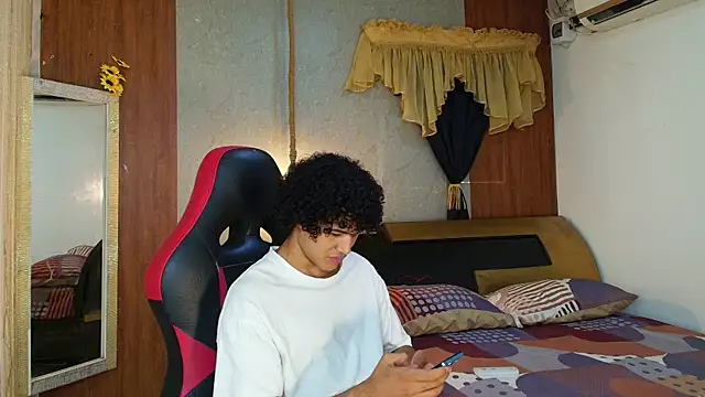 Snapshot of fire_drako_ chatting on 04.07.26 fire drako online show from 04.07.26