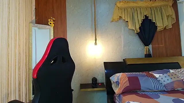 Snapshot of fire_drako_ chatting on 04.12.26 fire drako online show from 04.12.26