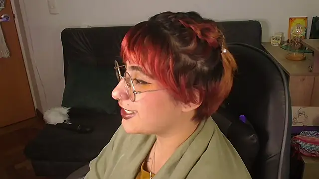 Miacatsito3 online show from 01.13.26