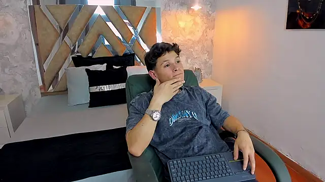 kraven lust online show from 11.02.25