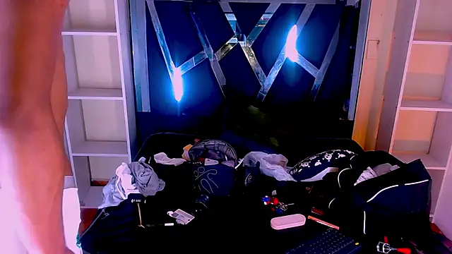 Snapshot of Billie_Turner_ chatting on 11.06.25 Billie Turner online show from 11.06.25