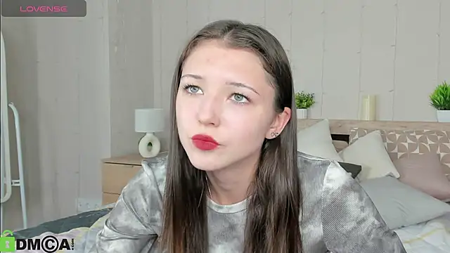 Snapshot of Amanda_Reedd chatting on 09.26.25 Amanda Reedd online show from 09.26.25