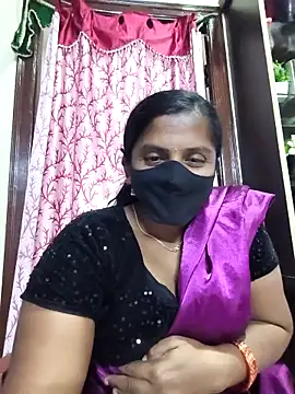 Snapshot of Sowjanya-telugu chatting on 11.26.25 Sowjanya-telugu online show from 11.26.25