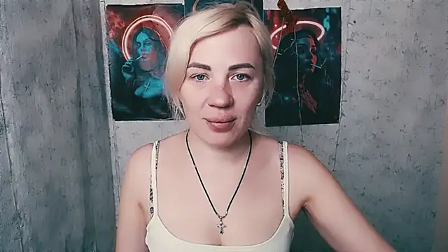 EmmaCat  online show from 02.17.26