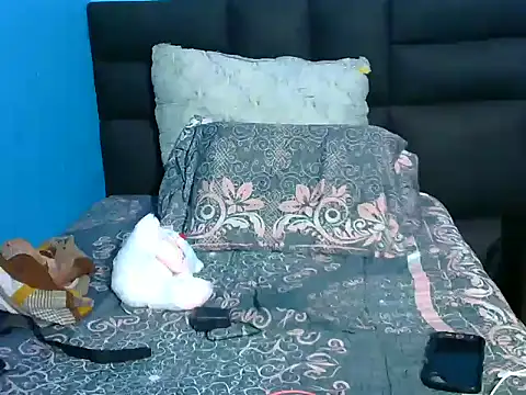 Snapshot of BlondieBitch chatting on 03.02.26 BlondieBitch online show from 03.02.26