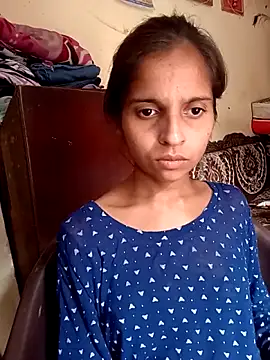 Snapshot of Saloni-Gupta chatting on 10.22.25 Saloni-Gupta online show from 10.22.25