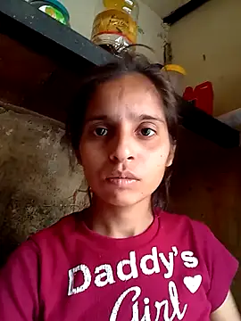 Snapshot of Saloni-Gupta chatting on 10.27.25 Saloni-Gupta online show from 10.27.25