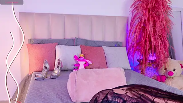 sofiawalker online show from 09.22.25