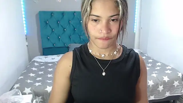 Snapshot of mia_sexgirl chatting on 05.21.26 mia sexgirl online show from 05.21.26