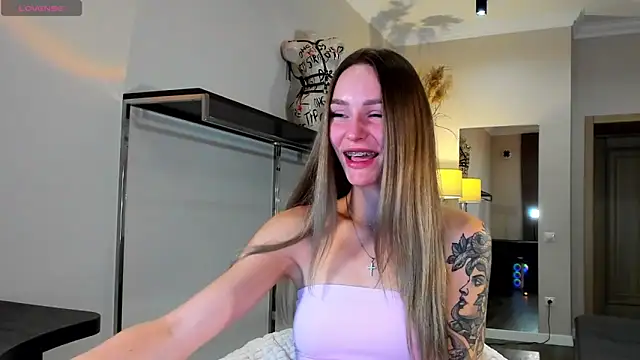 Melloudy online show from 09.18.25