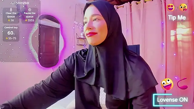 ShanaJamil online show from 10.24.25