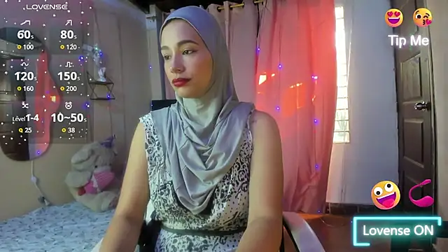 ShanaJamil online show from 11.22.25