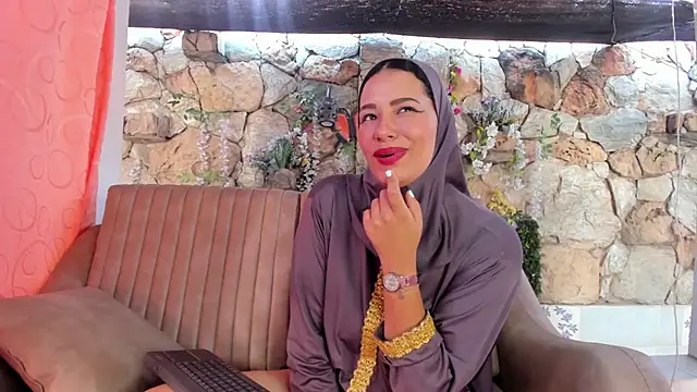 ShanaJamil online show from 07.15.26