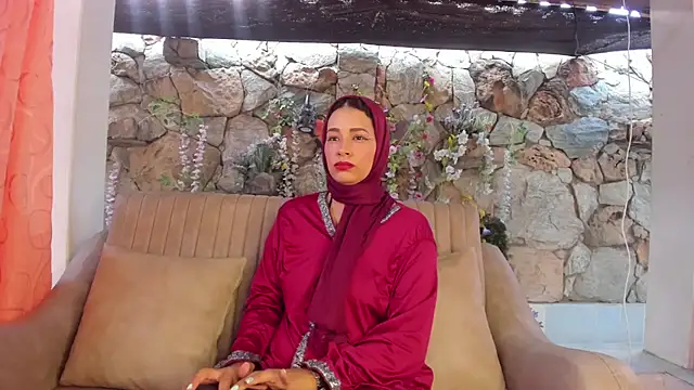ShanaJamil online show from 07.16.26