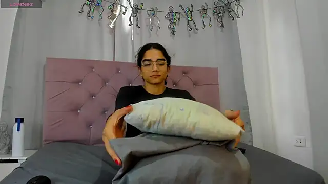 Snapshot of EthanBlackwoodd chatting on 11.07.25 EthanBlackwoodd online show from 11.07.25